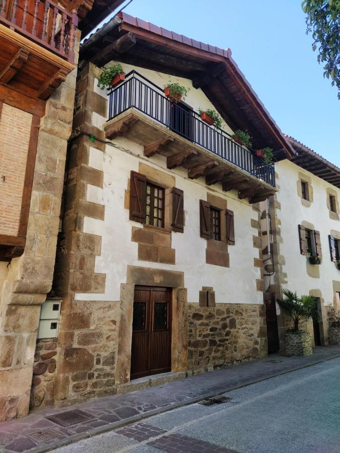 Mizkerrenea Villa Ituren Kültér fotó